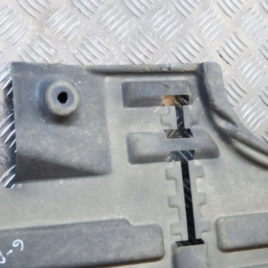 фото №5, Volvo s90, v90 2018 задняя сторона правая мат багажника do кузов pickup