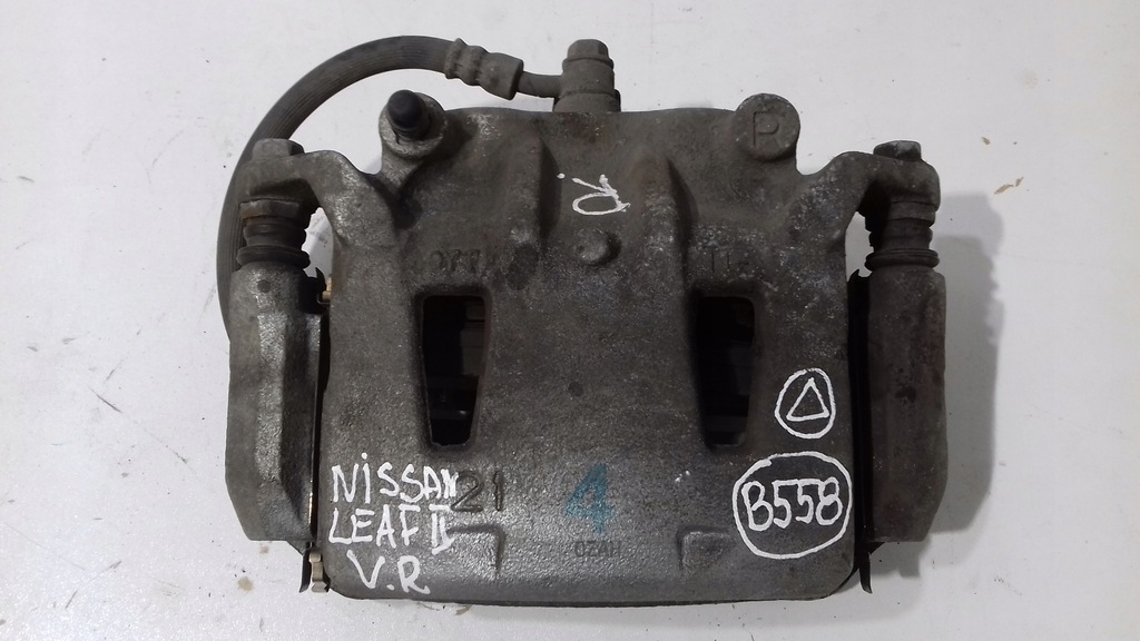 фото №1, Nissan leaf ii суппорт тормозной правый перед