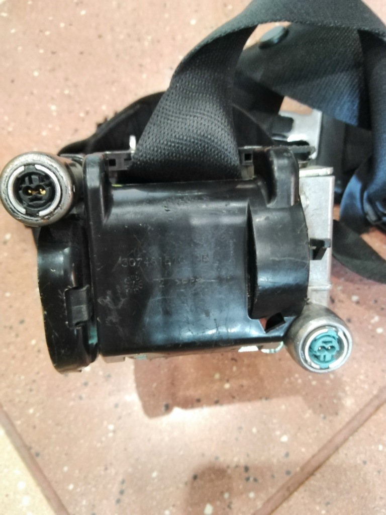 Mercedes cla ремень правая сторона Оригинал