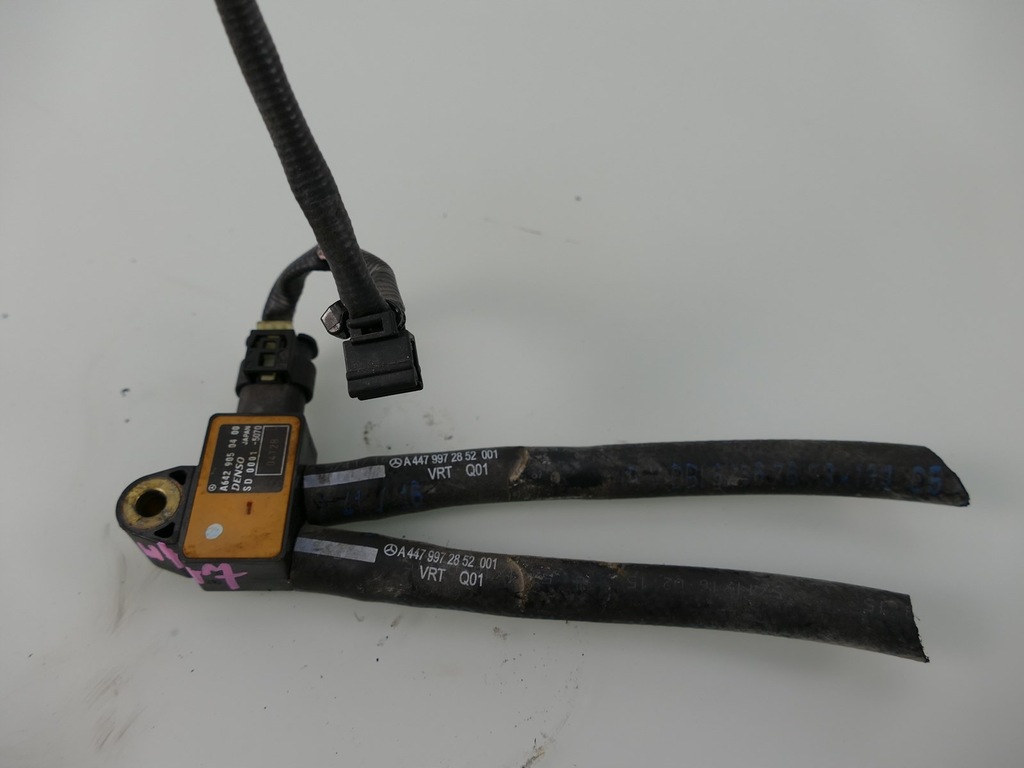 фото №1, Mercedes-benz оригінальний номер a6429050400 датчик тиску dpf