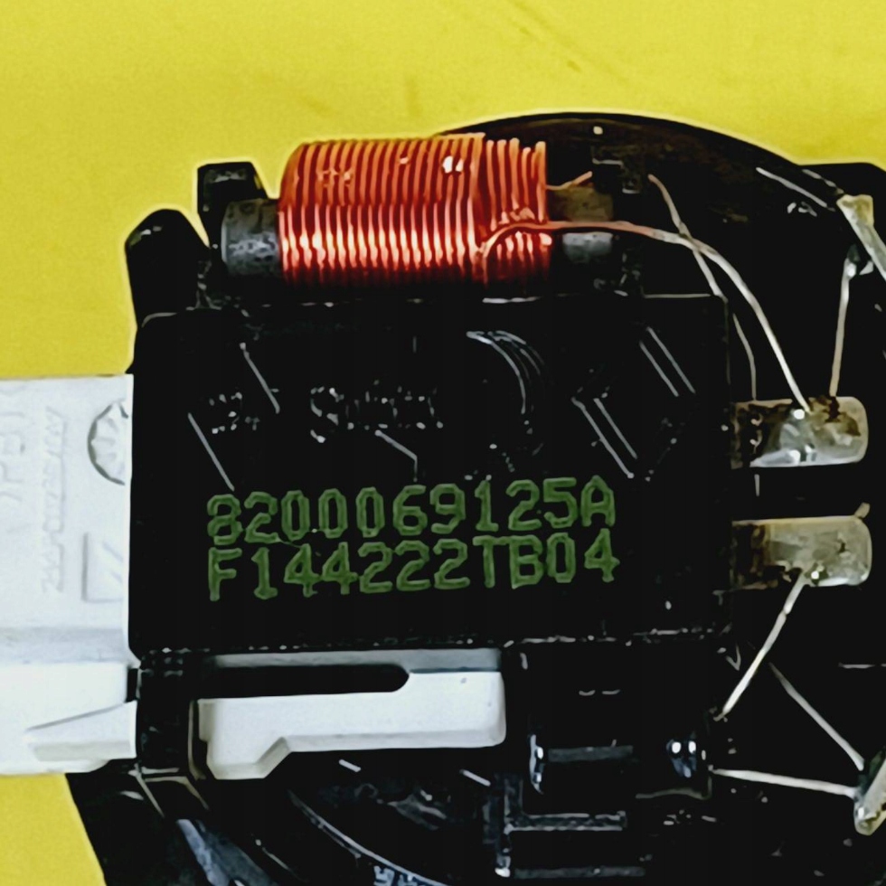 фото №3, Динамік високочастотний правий лівий перед renault vel satis 8200069125a nr303