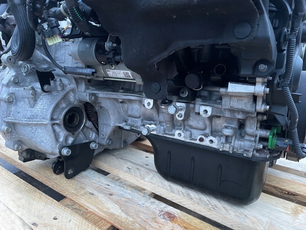 Купить Citroen c5 aircross opel двигатель комплектный  dv5rc 10q3ej 1.5 hdi 49 tys km