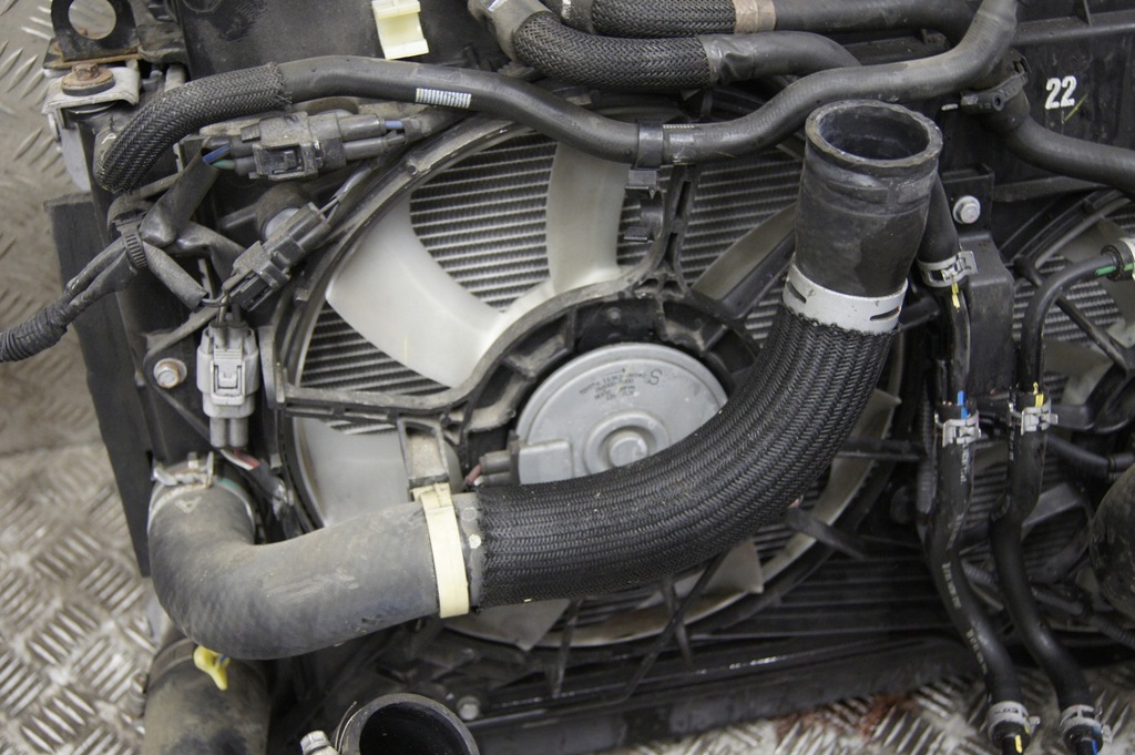 фото №5, Verso lift 2014 2.2 d-cat радиатор вентилятор