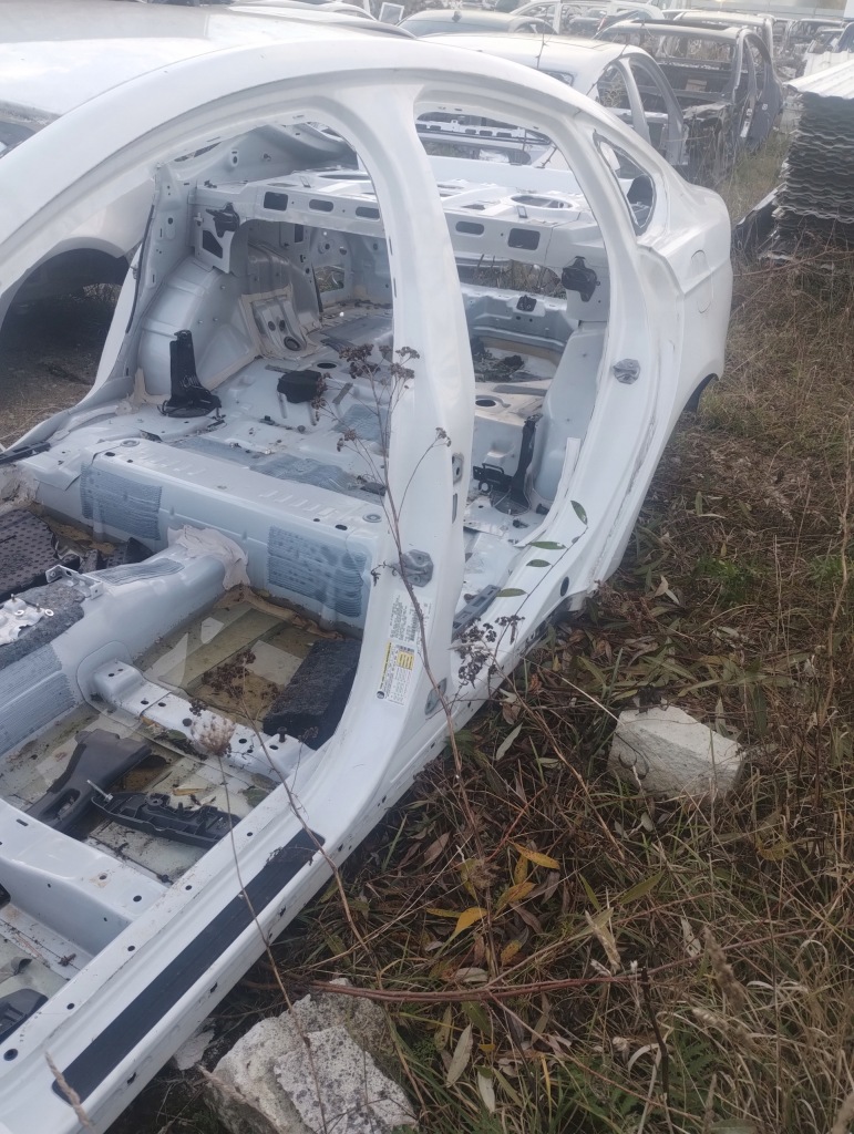 фото №1, Ford fusion mk5 usa блок двигуна середній b лівий правий поріг чверть