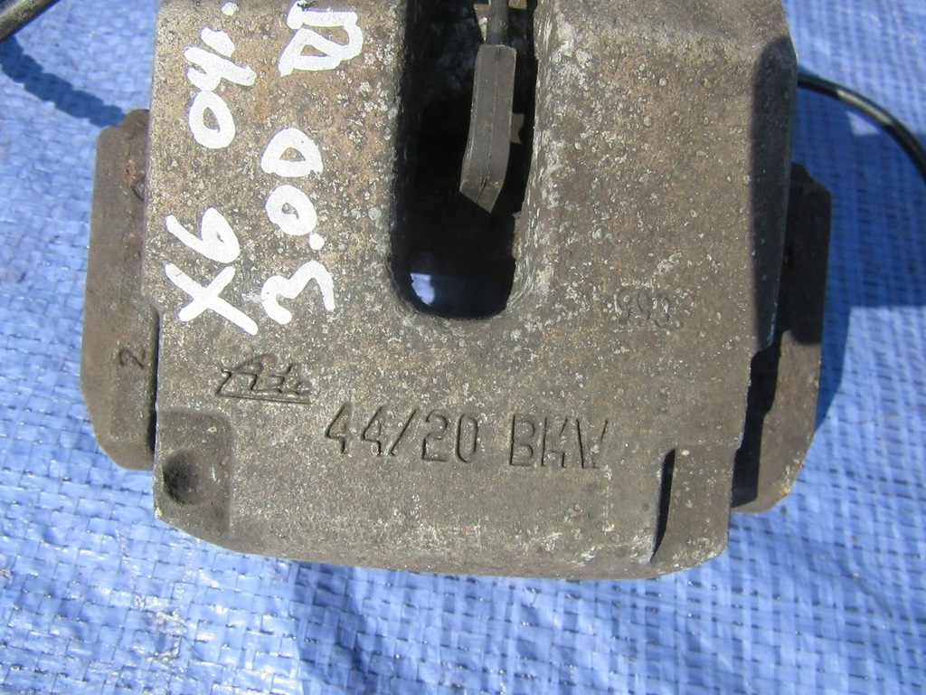 фото №9, Bmw x6 e71 2009 суппорт тормозной задняя