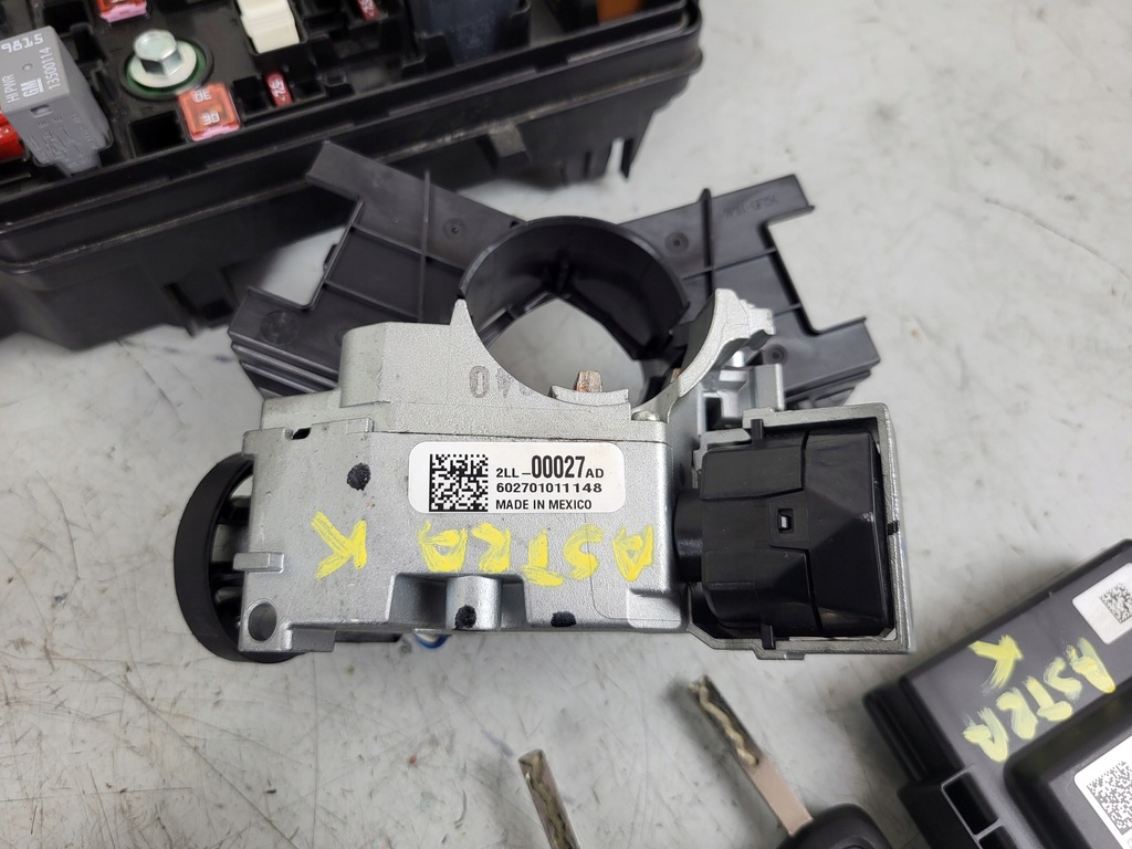 фото №7, Opel astra v k 16r 1.6 cdti b16dth 136 km бортовий комп'ютер набір стартовий імобілайзер