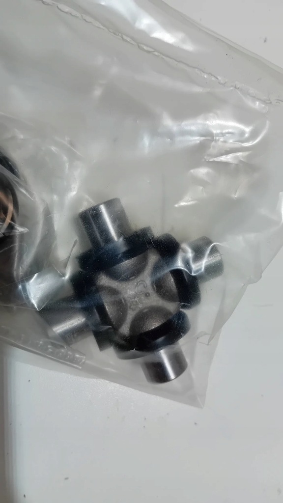 фото №6, Suzuki grand vitara ii 15 хрестовина вала привідного