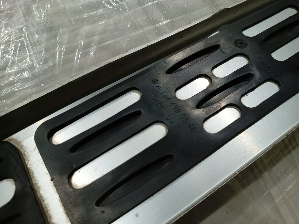 фото №12, Mercedes gle w166 - молдинг порог na подножка левая