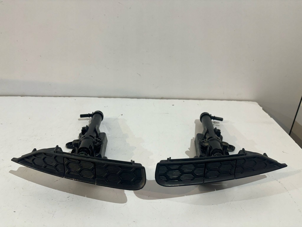 фото №5, Jeep grand cherokee wk2 омивач правий - 17278