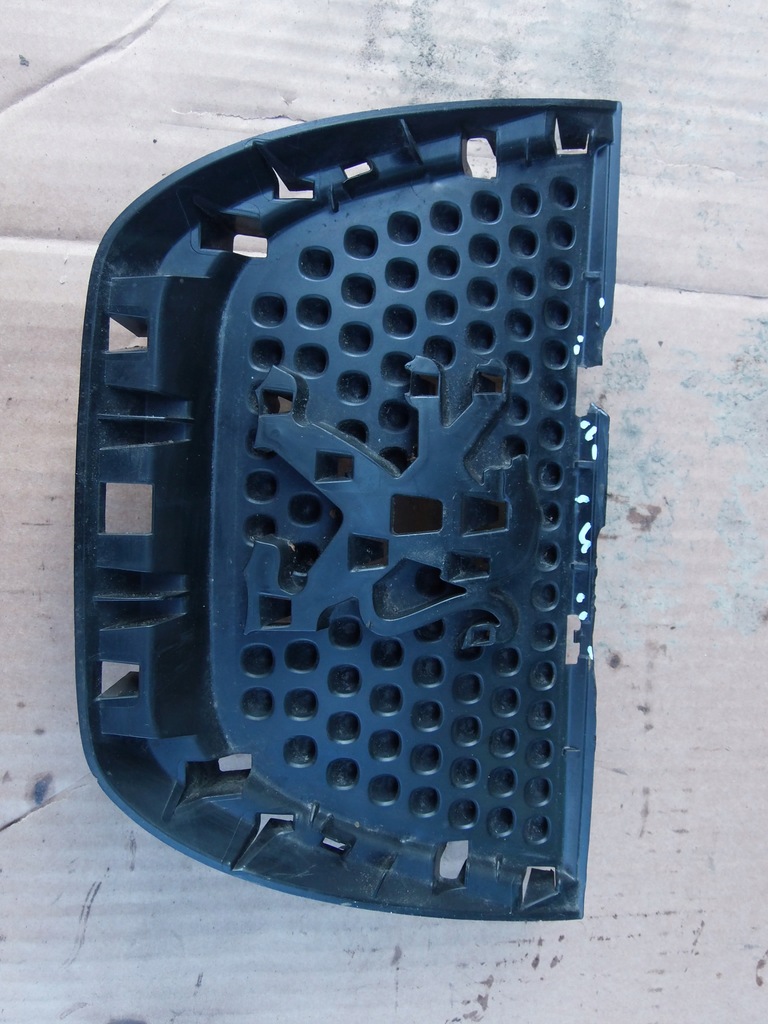 фото №1, Решітка радіатора решітка радіатора peugeot 3008