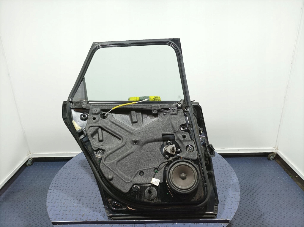 фото №12, Audi a4 b7 kombi avant двері задня задні ліва ly9b