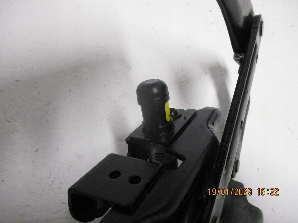 фото №5, Петля петлі капот jaguar e pace піротехнічний