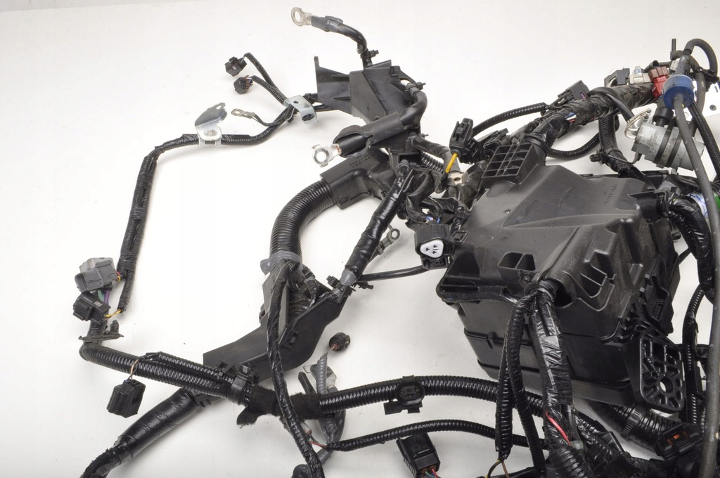 фото №14, Suzuki jimny iv 1.5 16v жгут электропроводка отсек двигателя 23r