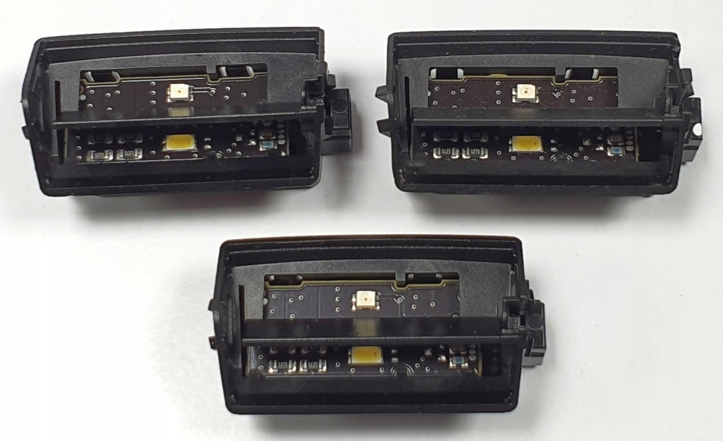 фото №2, Лампа освітлення двері mercedes gle w167