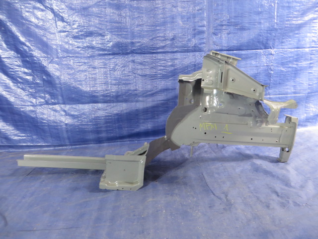 фото №1, Hyundai i10 ii подкрылок четверть правая лонжерон