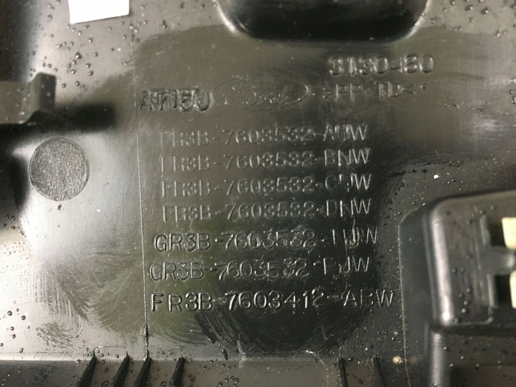 фото №8, Ford mustang 15- защита потолочный лампа cabrio