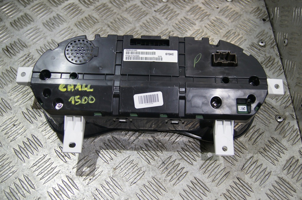 фото №6, Лічильник dodge challenger 15-18 p05091615ag