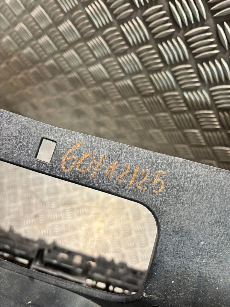 фото №10, Решётка радиатора перед renault master 3 iii lift / iv 2019- lift 628959833r