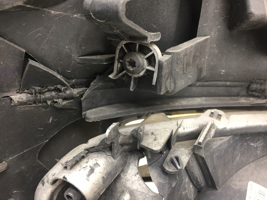 фото №10, Peugeot 508 бампер передний перед решётка радиатора оригинал демонтаж