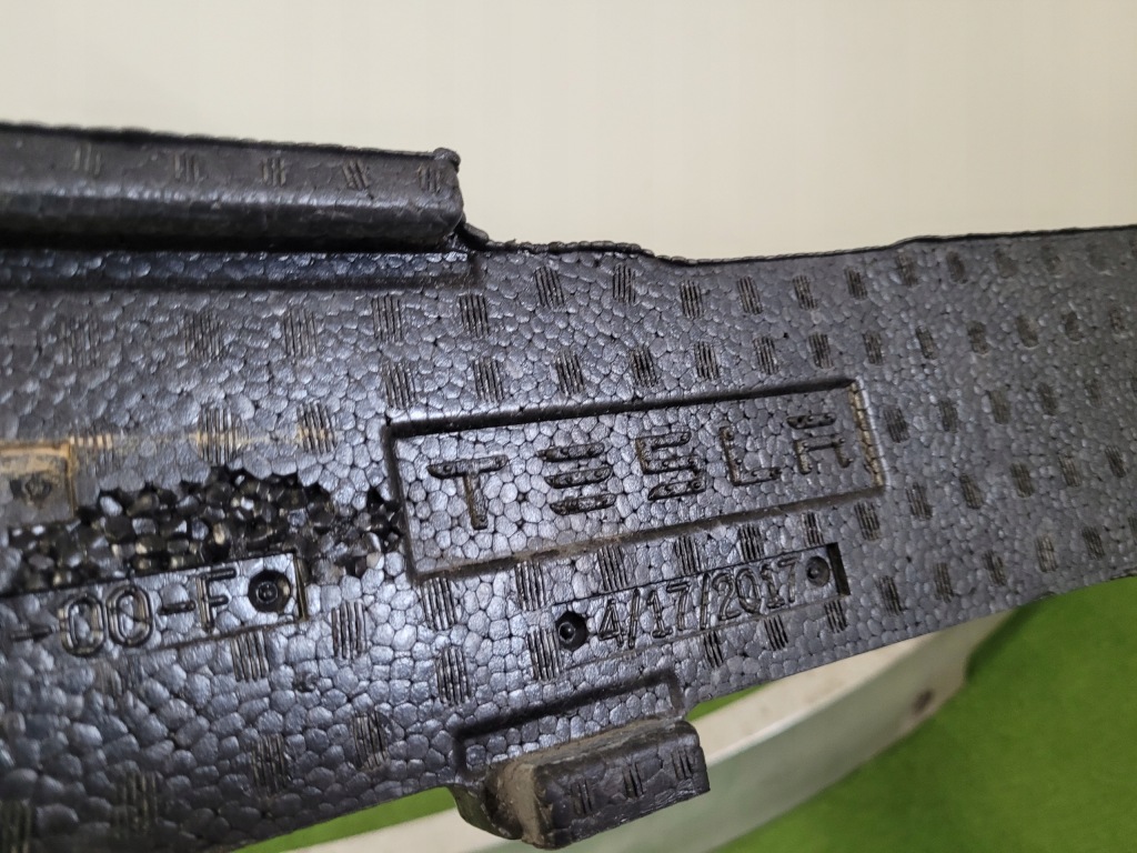 Tesla model 3 iii балка бампера перед передня нижня oem абсорбер піна Зі Шроту