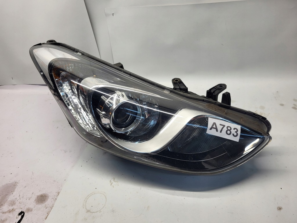 фото №1, Hyundai i30 ii lift 15-17r лампа правая перед 92102 a6070