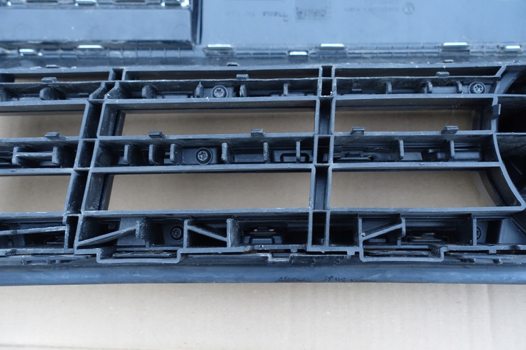 фото №7, Vw arteon 3g8 решётка радиатора решётка радиатора оригинал усилитель внутреннее 3g8853655a