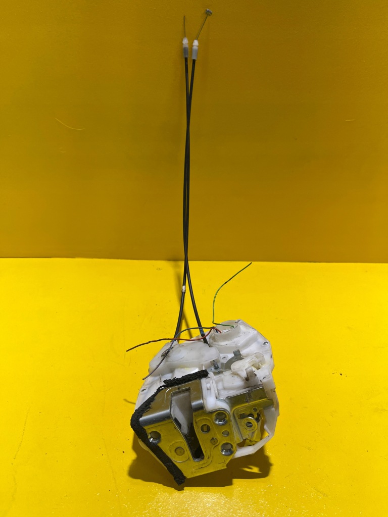 фото №1, Opel agila b - замок дверь левый задняя 82302-51k10