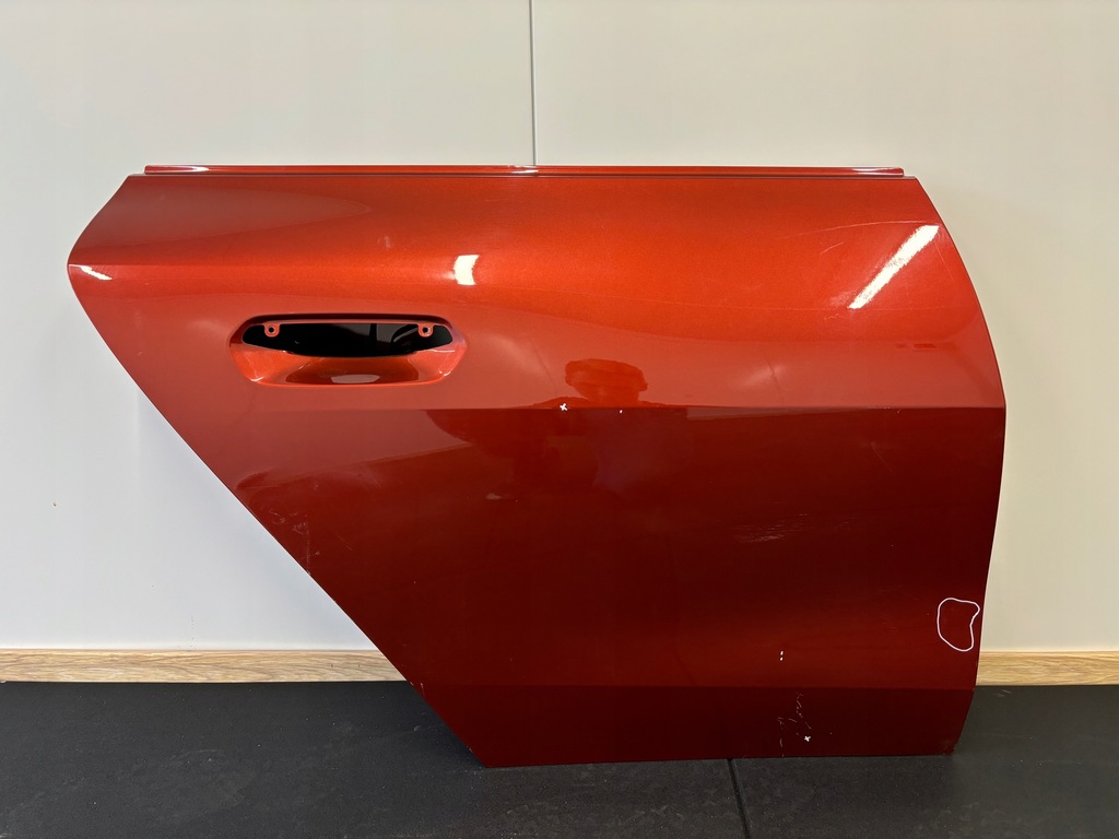 фото №1, Bmw 4 i4 g26 дверь правое задние задняя