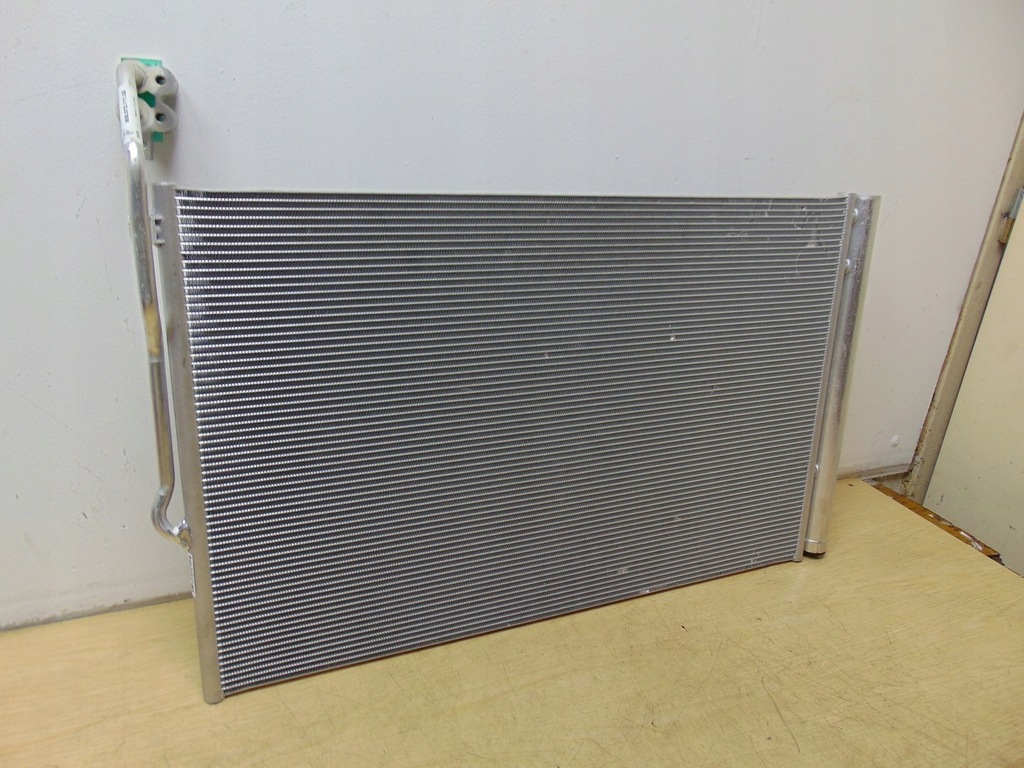 фото №11, Радіатор кондиціонера vw touareg 7p0820411b
