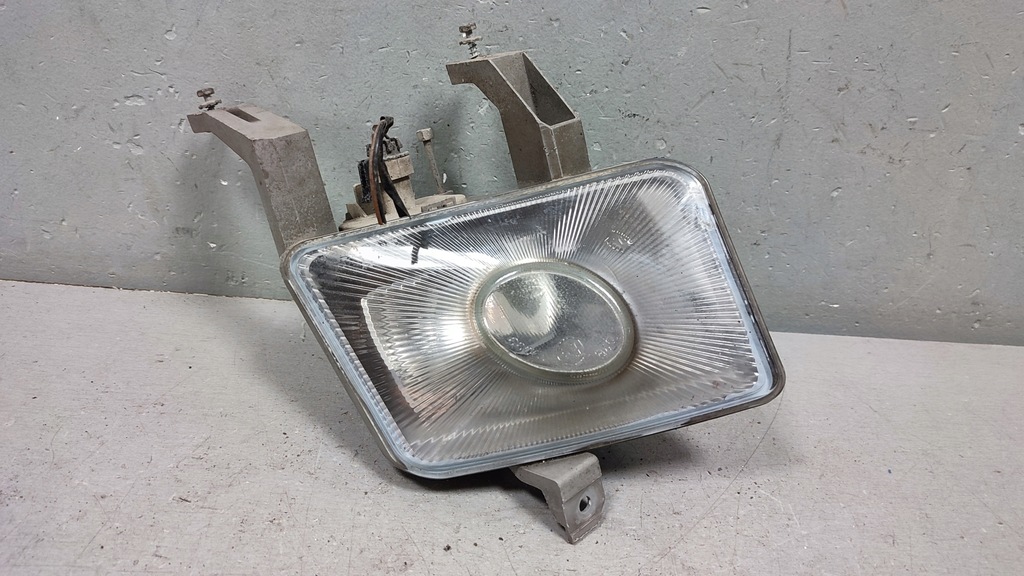 фото №1, Протитуманна фара лівий opel vectra b 90585029