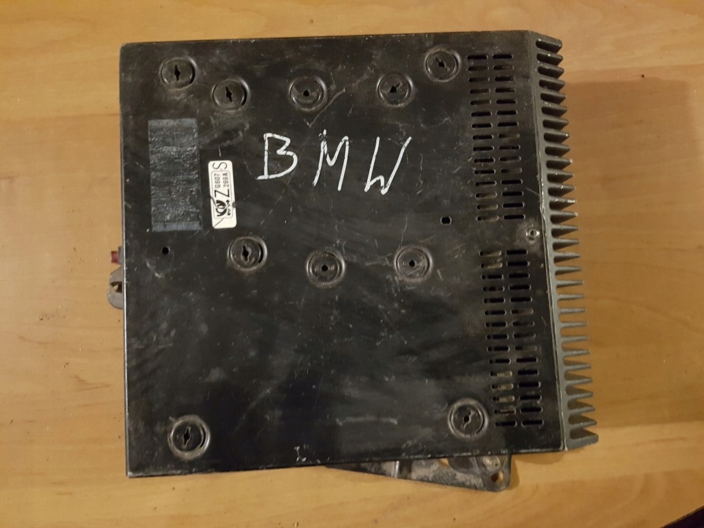 фото №1, Підсилювач радіо bmw e36