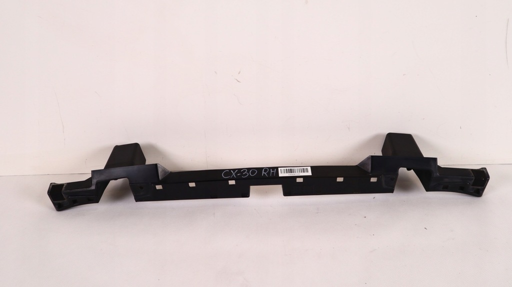 фото №9, Mazda cx-30 напрямна бампера задня dfr5-50291