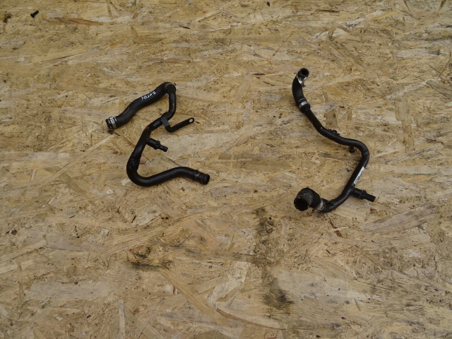 фото №1, Труба wody audi a4 b8 059121070b