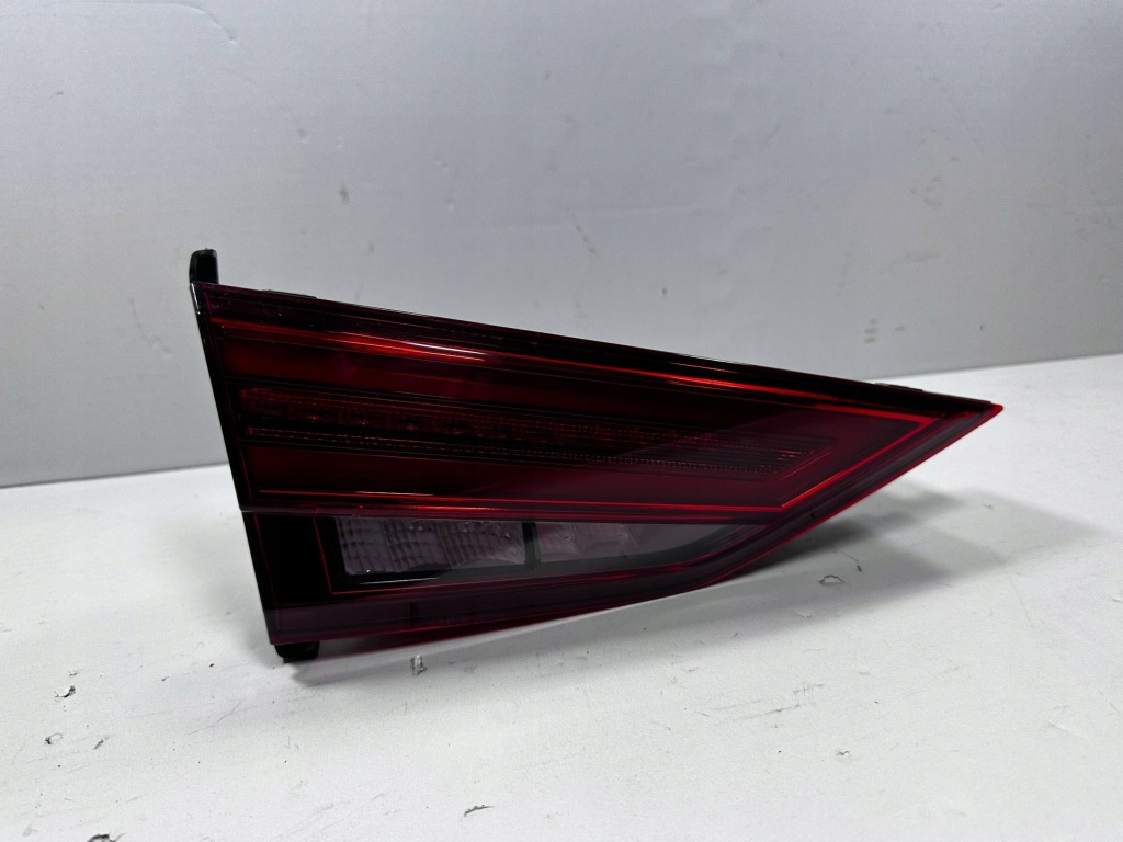 фото №1, Rs3 a3 8v5 sedan лампа ліва задня задня w кришка led matrix 8v5945093d