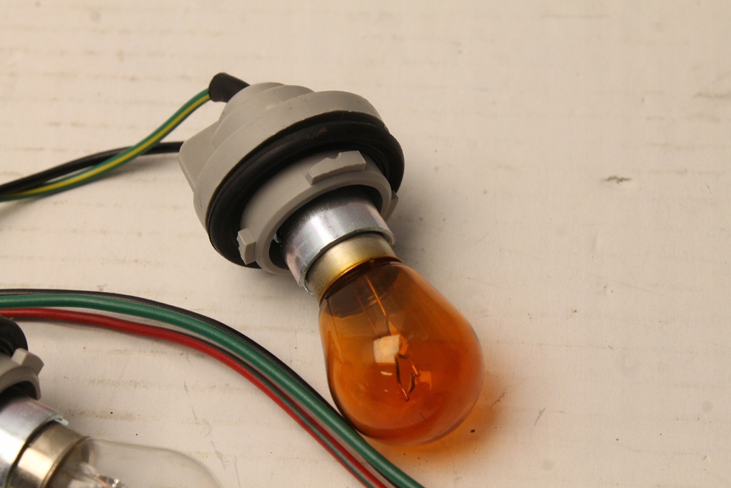 фото №10, Вкладыш вкладыши лампы правый задняя задний ford ranger iv lift 2009r-