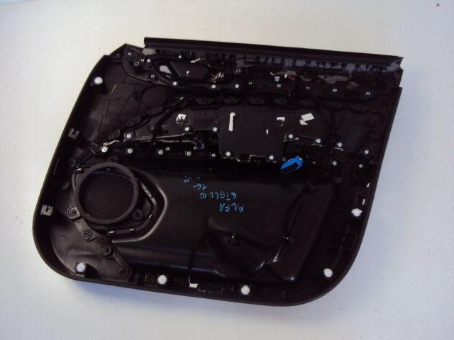 фото №6, Оббивка двері лівий перед alfa romeo stelvio 16-