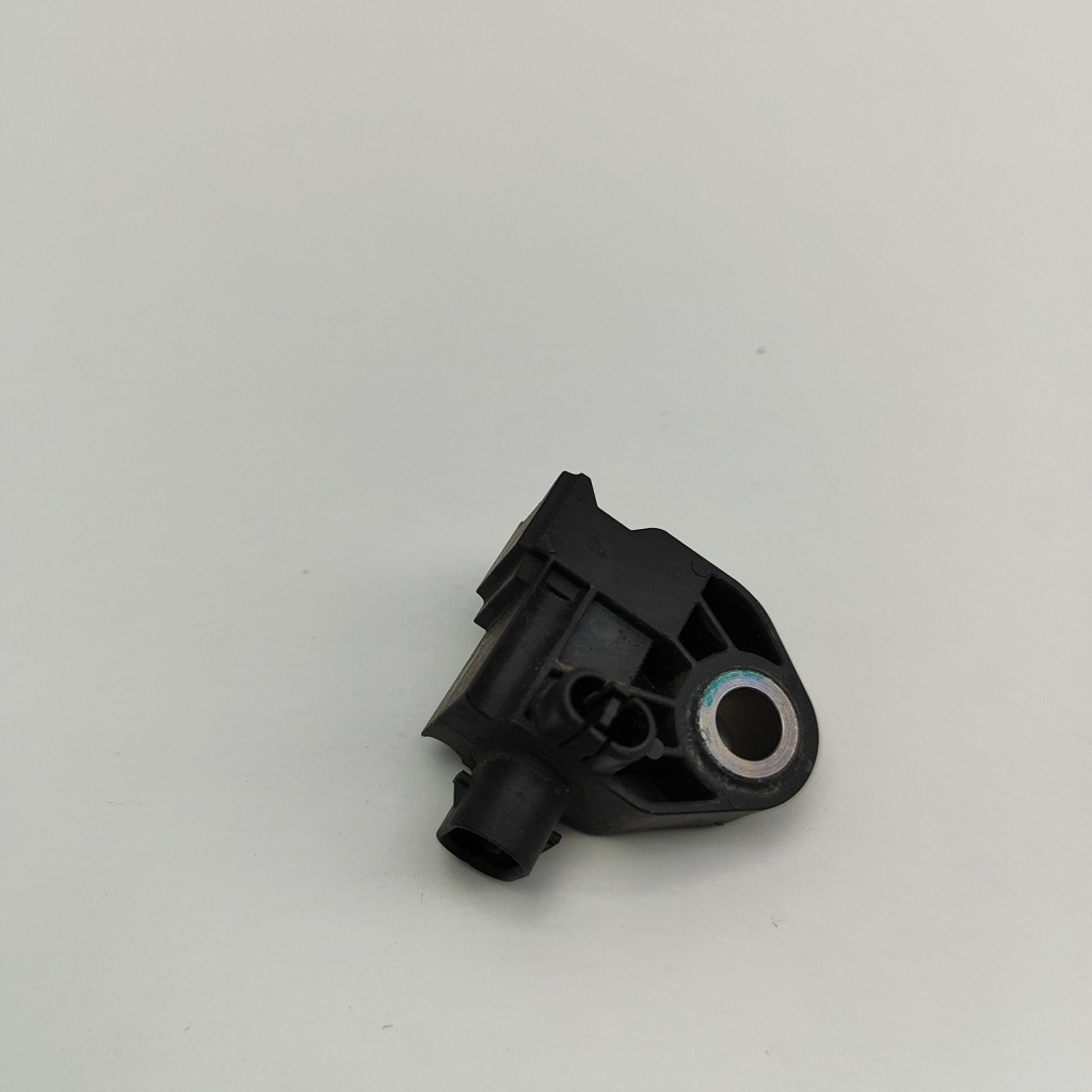 фото №6, Mercedes-benz c w205 2017 перед сторона левая датчик удара подушка безопасности