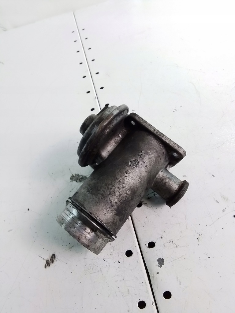 фото №1, L968 клапан egr bmw e90 2.0d m47 70051200