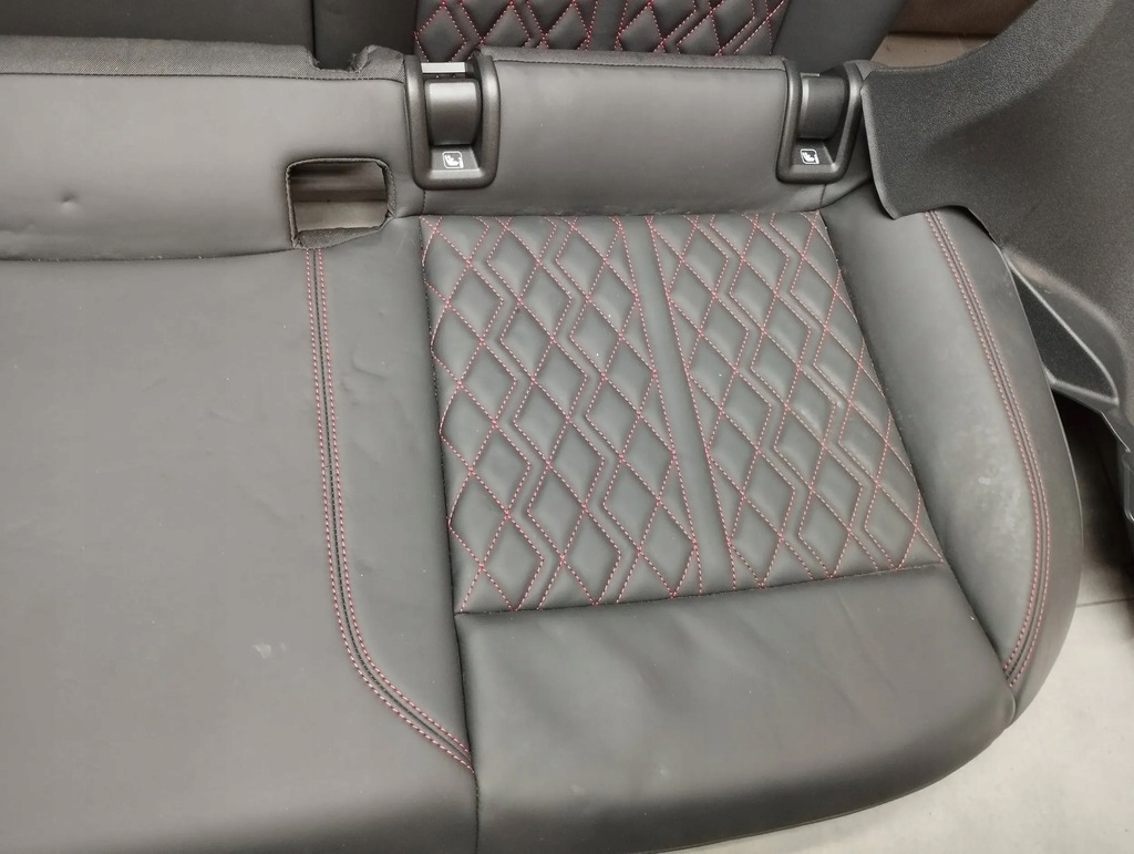 фото №8, Audi s3 a3 8y sportback сиденья обшивки сиденья czerwona nić подушки безопасности подогрев