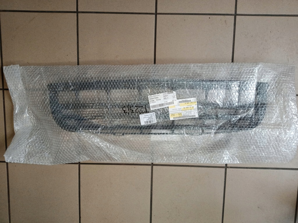 фото №10, Vw crafter lift 11 решётка бампера 2e0807835a nowa