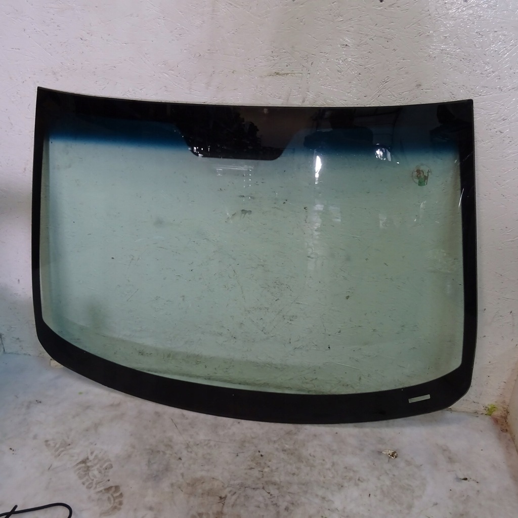 фото №1, Opel antara стекло передняя