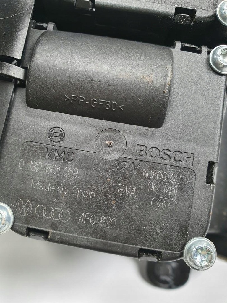 фото №6, Канал воздуха распределитель porsche cayenne 7l0820526c 0132801319