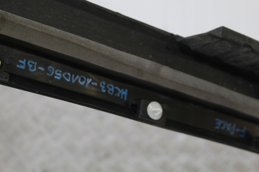 фото №4, Порог накладка порог правая jaguar f-pace x761