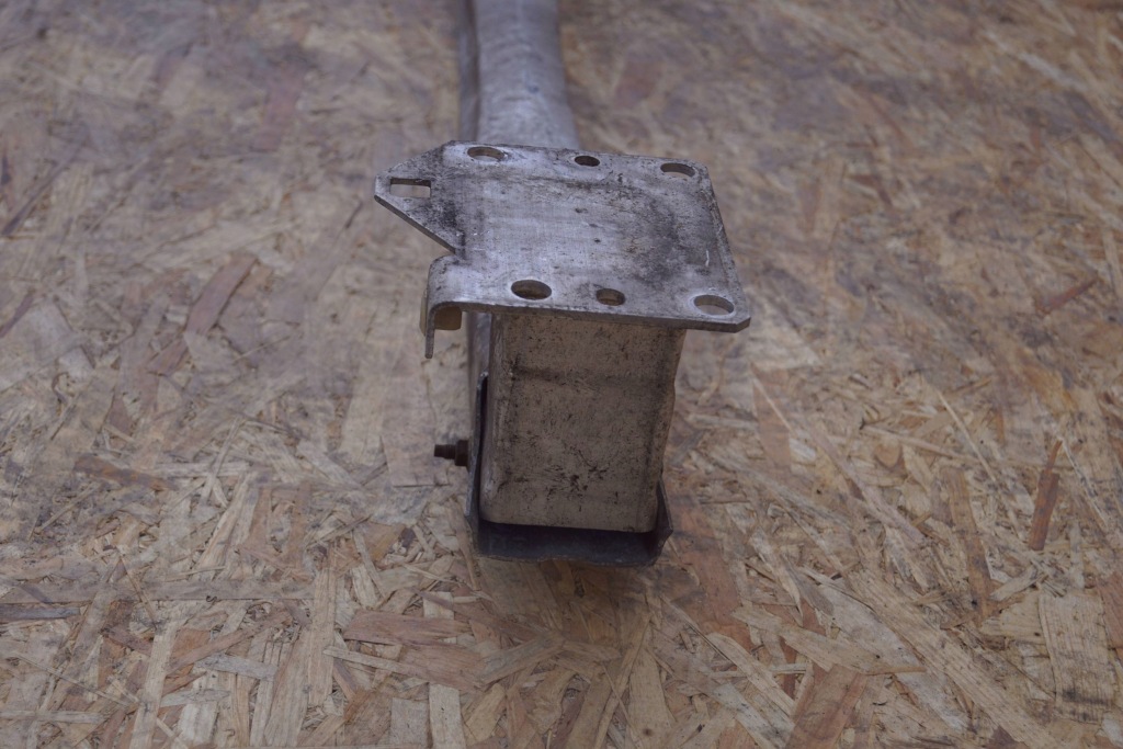 фото №9, Peugeot 308 t7 балка бампера перед y788