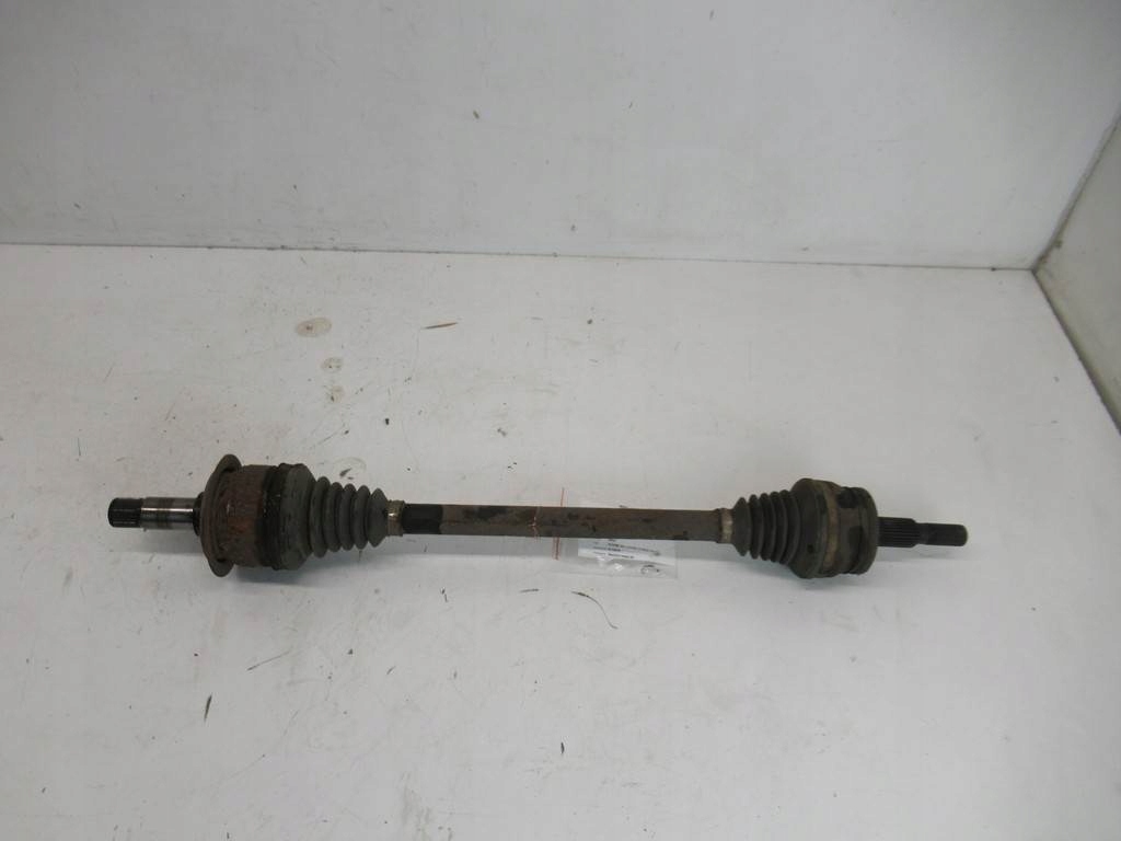 Приводной вал правый  шрус  chrysler 300c 3.0crd 04-10 Недорого