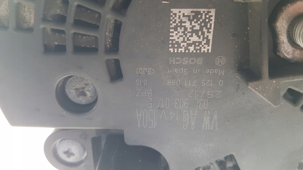 Генератор audi a4 b8 a5 8t q5 8r рестайлинг  03l903017l в Украине