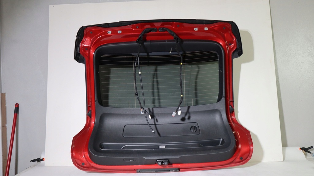 фото №8, Volvo xc40 кришка багажника багажника 725