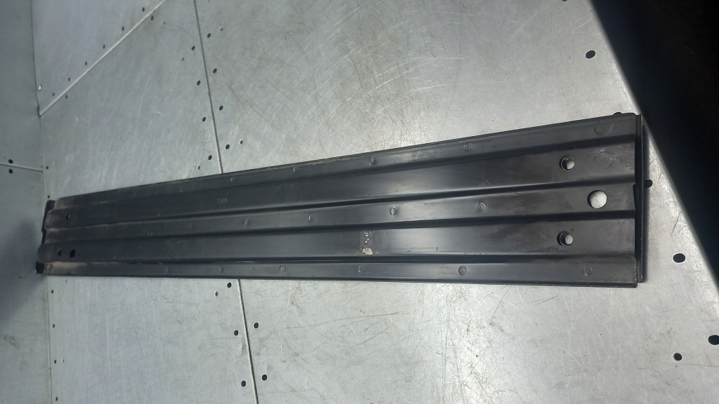 фото №5, Усилитель дверь левая mercedes benz vito w639