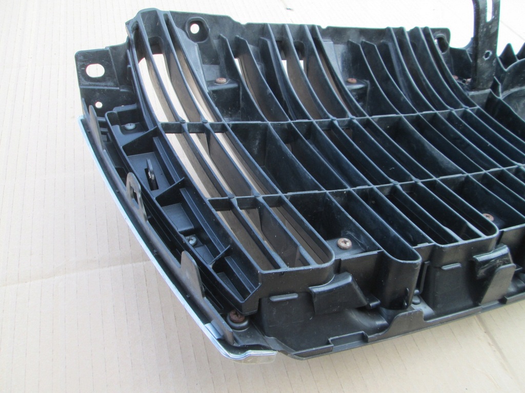 фото №11, Решётка радиатора решётка радиатора передняя перед toyota land cruiser 150 w бампер j150