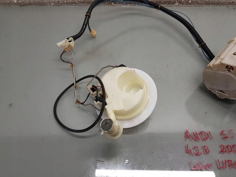 фото №7, Насос топлива поплавок s5 4.2 8k0919051p 8k0201301b